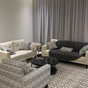 Luxury شقة